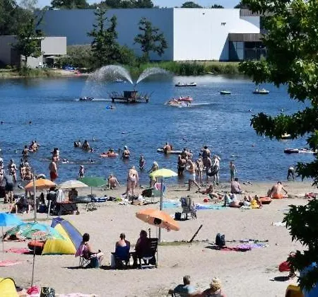 Campsite De Cyclaam Op De Schatberg ***** *